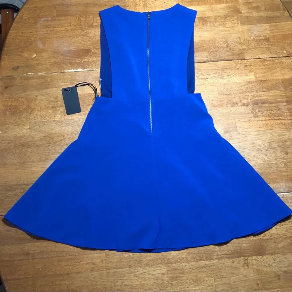NBD NWT Women’s Sexi Royal Blue Mini‎ Cut Out Dress M